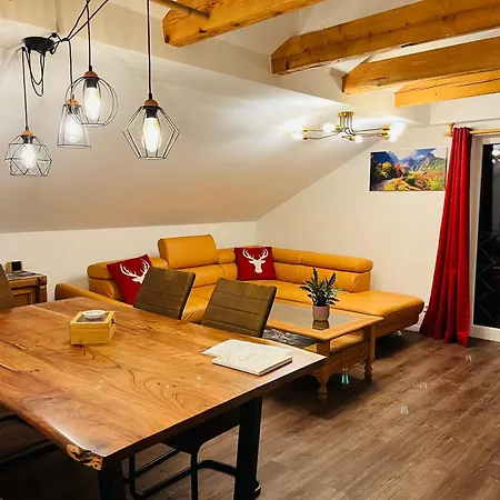 „divija Haus“